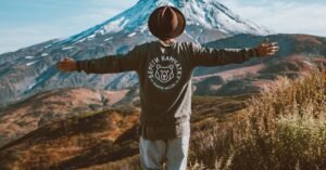 12 Important Travel Tips from Thousif Ziya for First-Time Travelers